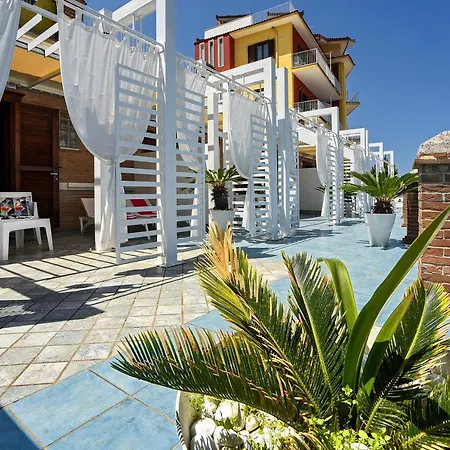 בית הארחה La Sciabica אגרופולי