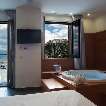 La Sciabica בית הארחה אגרופולי