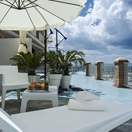 La Sciabica בית הארחה אגרופולי