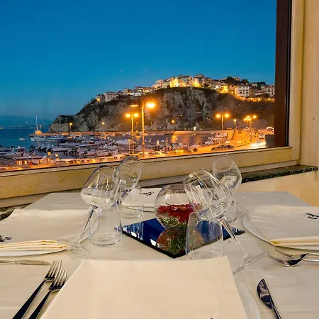 La Sciabica בית הארחה 4*